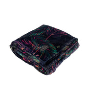 LUG - Cuddle Throw Blanket