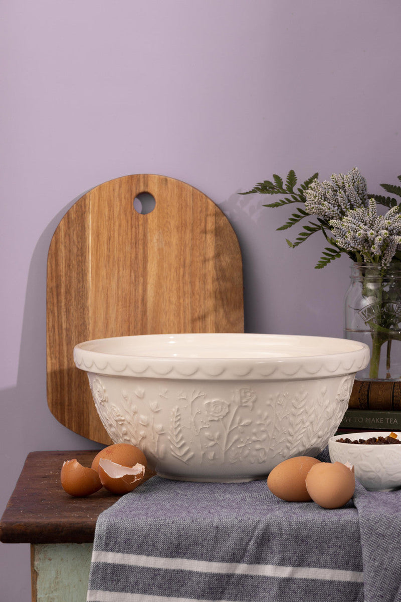 Mason Cash In the Meadow Rose Mixing Bowl, Cream – product view