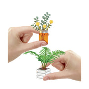 MGA's Miniverse - Make It Mini Lifestyle Home Series 1 (Single Random Pick) — miniature plant details