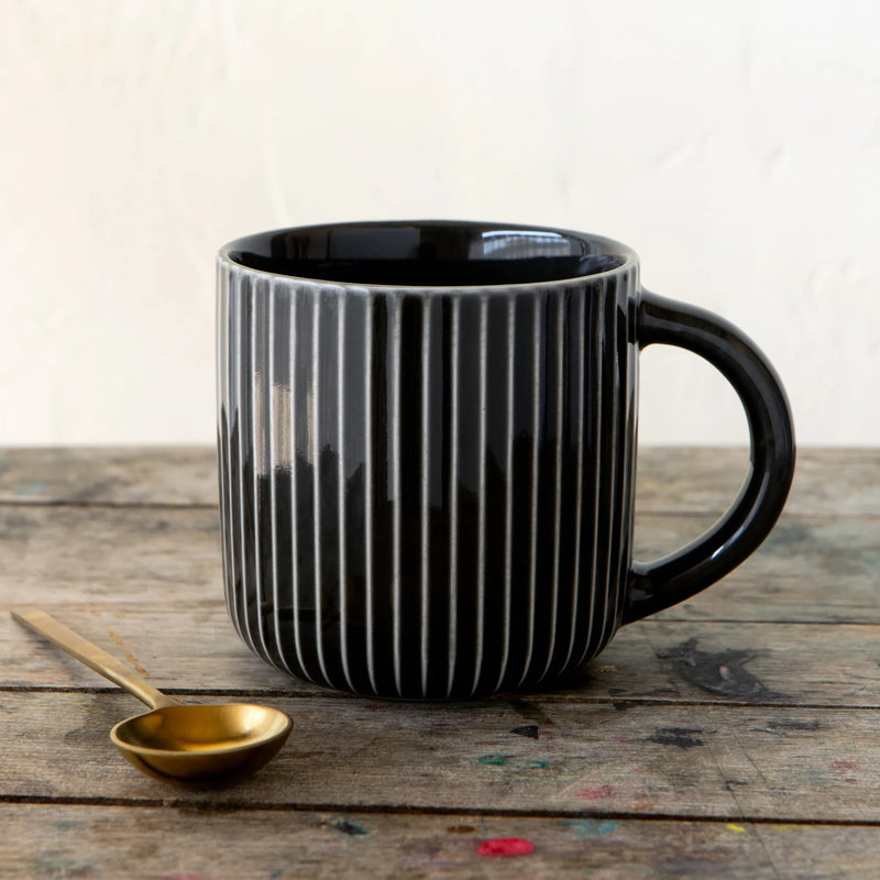 Heirloom - Mug 22 oz Fluted Shadow