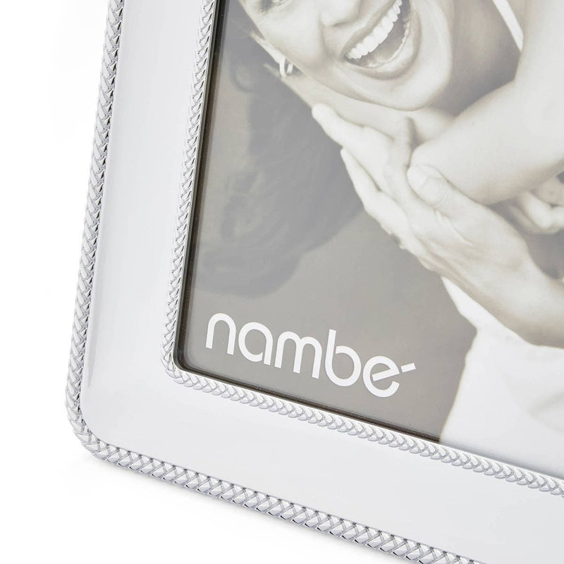 Nambé Braid Photo Frame - design detail.
