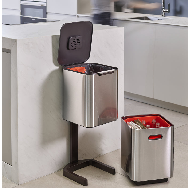 Joseph Joseph - Poubelle compacte Totem™ - Acier inoxydable | 40 L