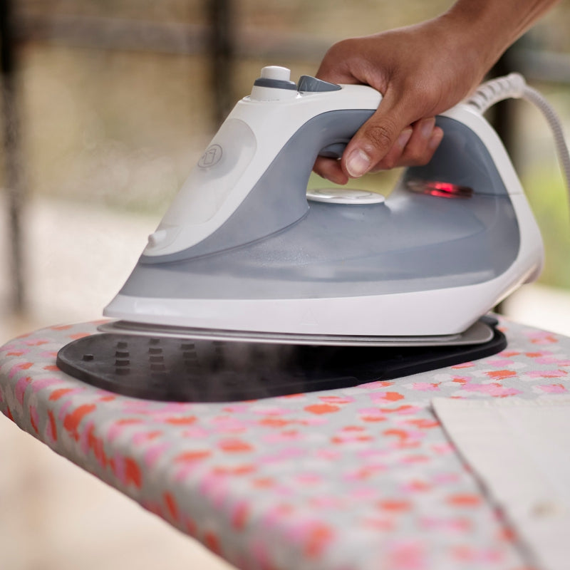 Joseph Joseph - Table à repasser compacte Glide™ 