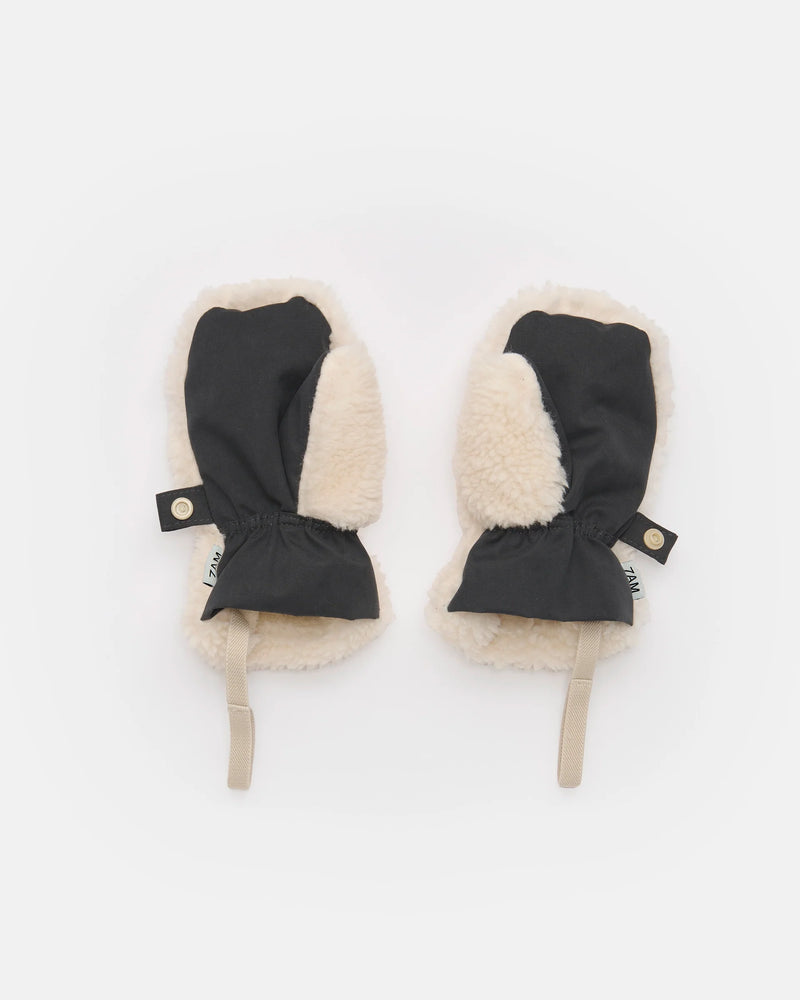 Sherpa Mittens - Benji Appliqué