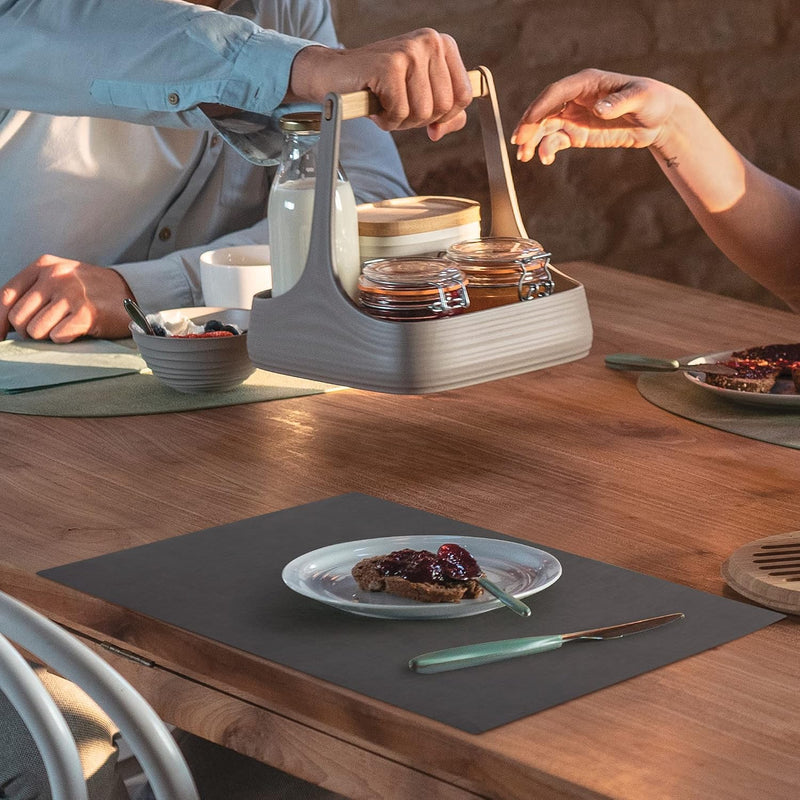 Guzzini Nature placemat in Charcoal on the table