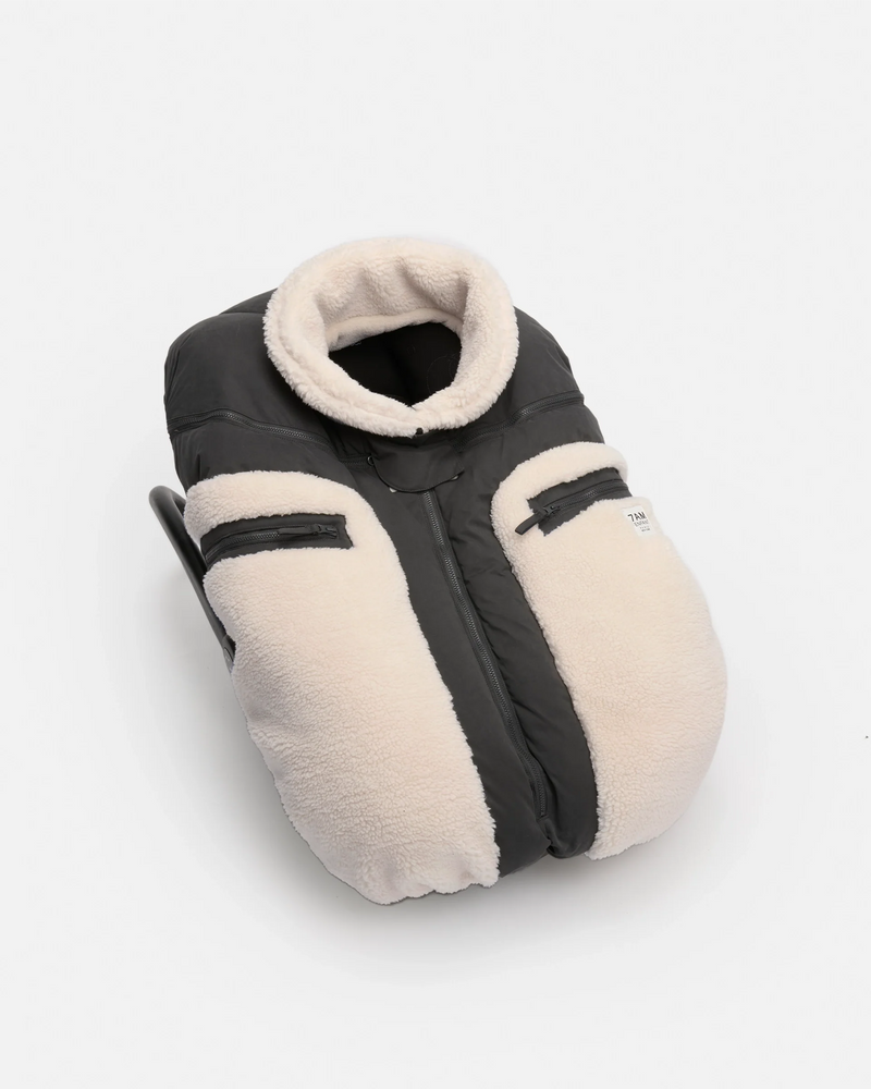 Car Seat Cocoon - Benji Appliqué