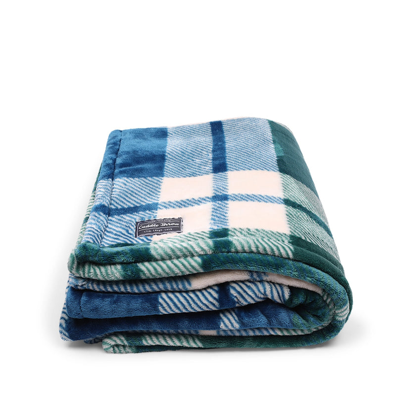 LUG - Cuddle Throw Blanket