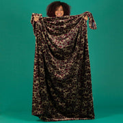 LUG - Cuddle Throw Blanket