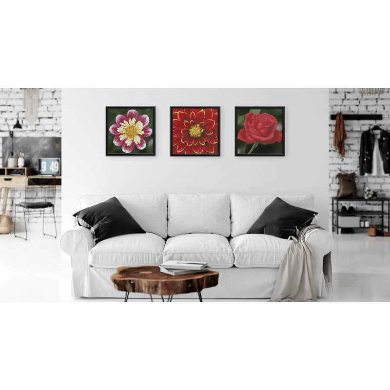 Rose Bud 38.5x38.5