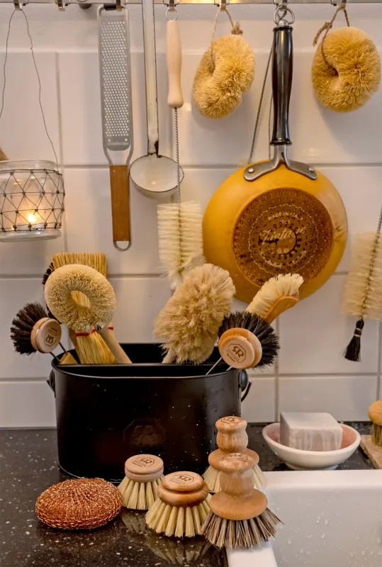 REDECKER - Dish Brush 5 cm/2 Black