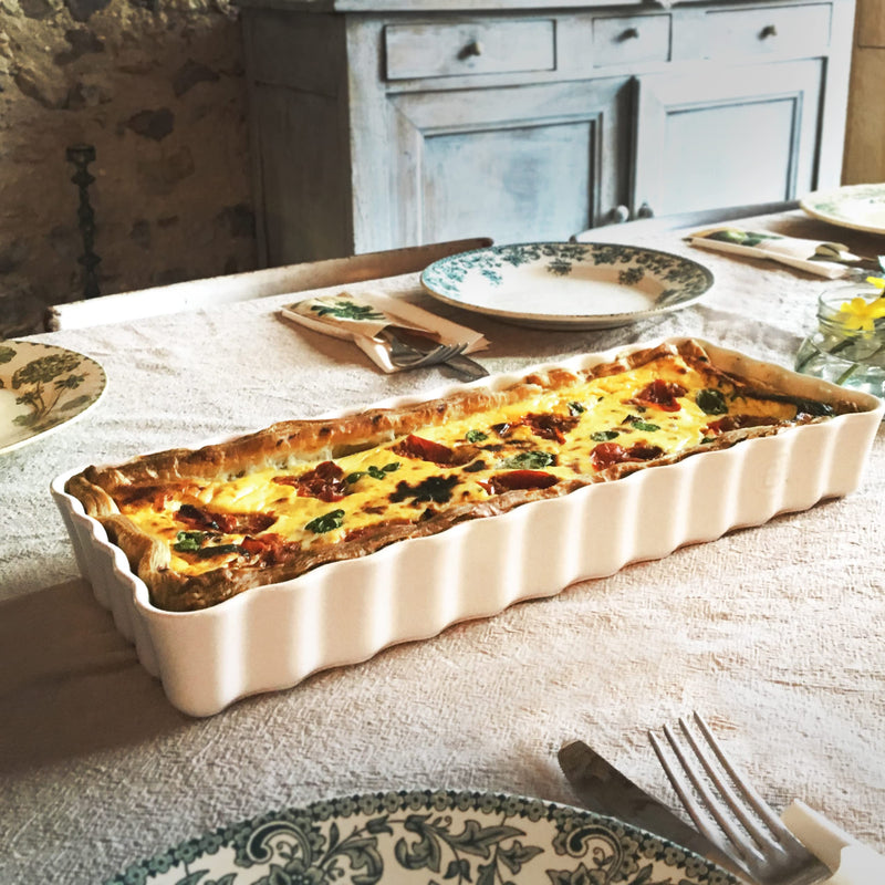 Emile Henry Slim Rectangular Tart Dish 36.5x15x5cm, 1.3L - Limolin 