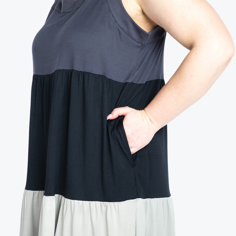 LUG - Flare Colorblock Dress