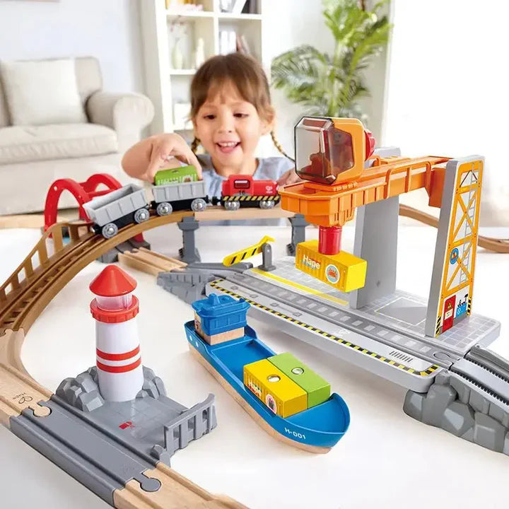 Hape - Coffret Transport maritime et ferroviaire