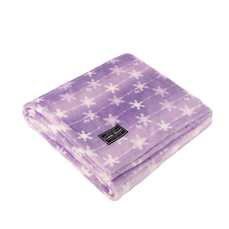 Lug Cuddle Throw Blanket in Snowflake Sugarplum