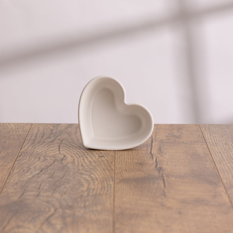 Mason Cash Rustic Charm Measuring Cups (Set of 3) – product view