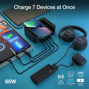 Naztech – Ultimate Charging Station Pro with 4,000 mAh Power Bank – Black – multi-device charging setup