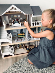 Small Foot - Iconic Doll House Complete Playset - Limolin 