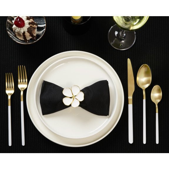 Brilliant - NAPKIN RING DAISY WHITE S/4 Home & Kitchen
