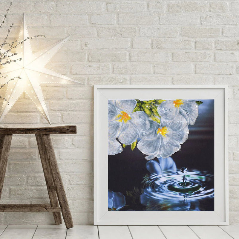 DIAMOND DOTZ - WATER DROPLET (13.8" x 12.6" - 35cm x 32cm) Arts & Crafts