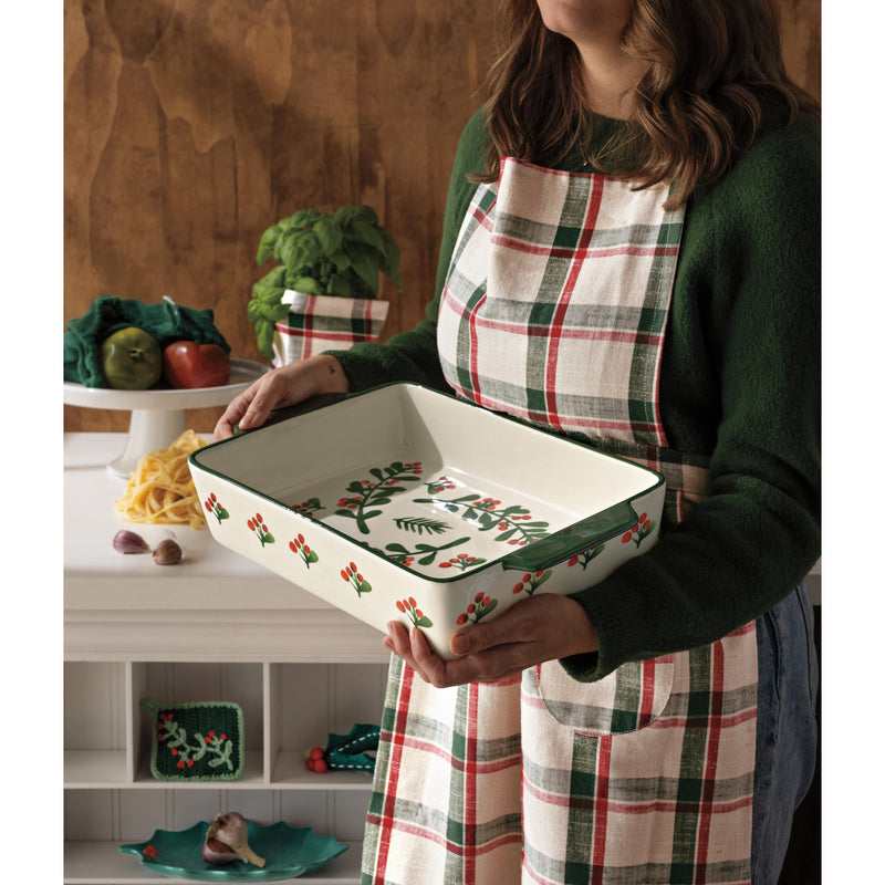 Now Designs - Noel Plaid Classic Christmas Apron - lifestyle