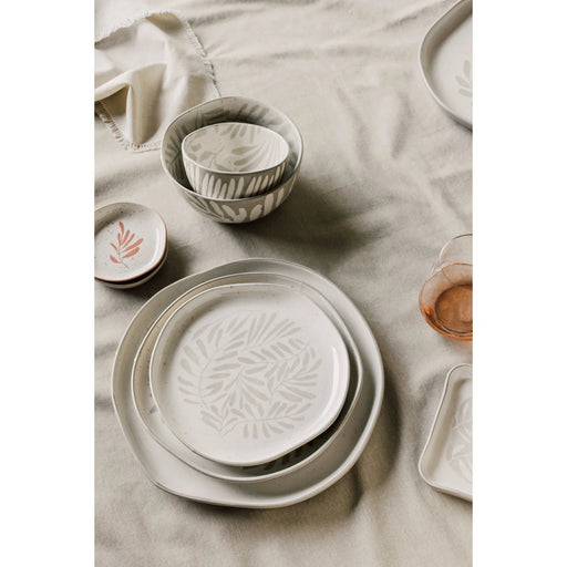 Heirloom - Grove Dinner Plate 10 inch Home & Kitchen