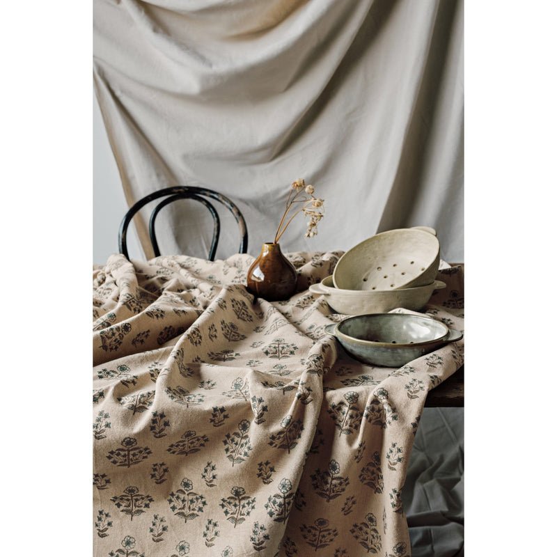 Heirloom - Ivory Stoneware Fruit Bowl 9 inch Home & Kitchen