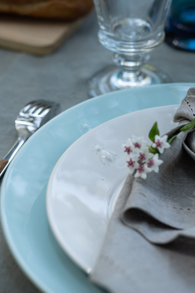 La Rochere - Bee Dinner Plate Home & Kitchen Ecru Single
