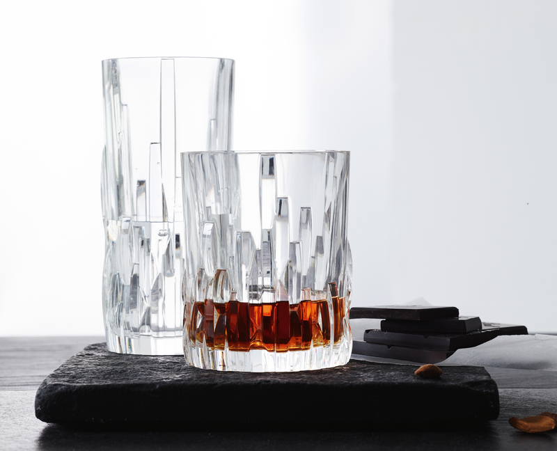 Nachtmann - Shu Fa - Whisky Tumbler (Set of 4) - in use