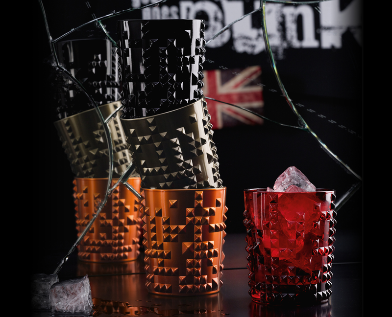 Nachtmann - Punk - Gun Metal Tumbler - in use