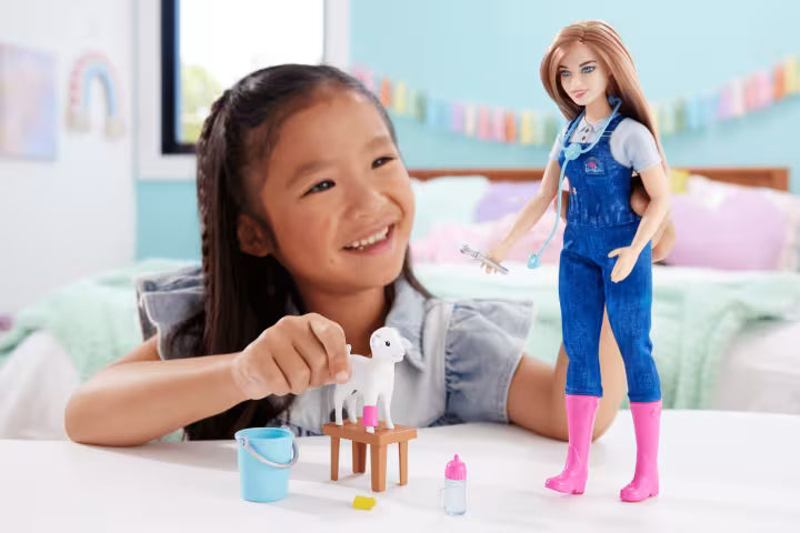 Barbie - Poupée Vétérinaire de la Ferme 65e Anniversaire - HRG42