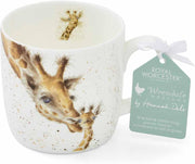 Royal Worcester - Wrendale DESIGNS 11 oz Ceramic Mug Home & Kitchen First Kiss (Giraffe)