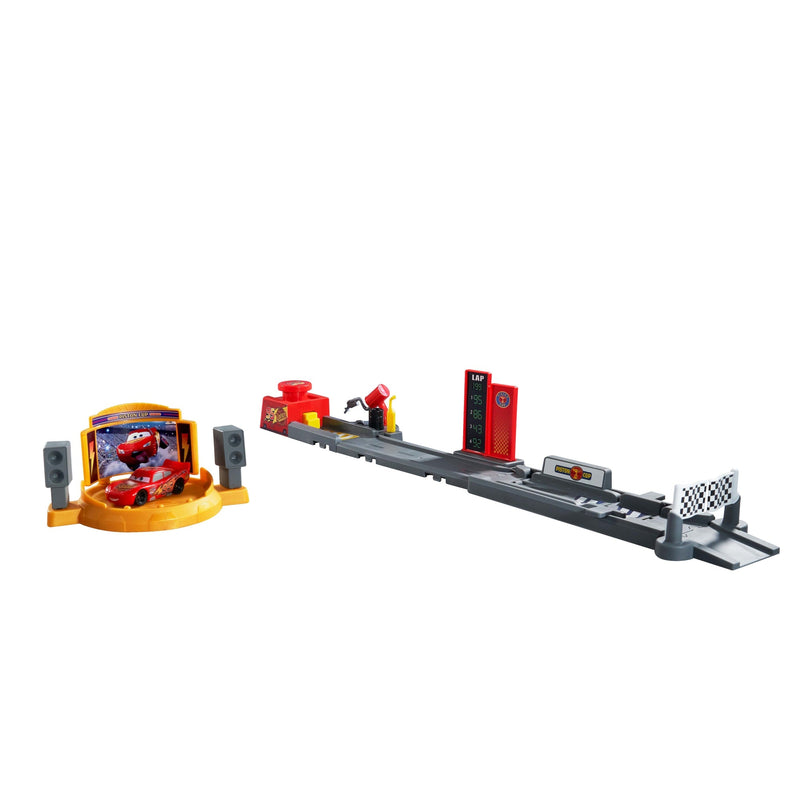 Disney and Pixar Cars - Piston Cup Jump & Stunt Runway Playset - Product detail or play view 2