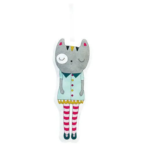 Huguette the Cat kit contents